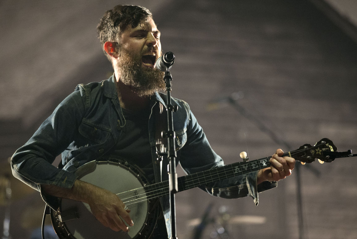 Avett Brothers play New Year's show at the Greensboro Coliseum